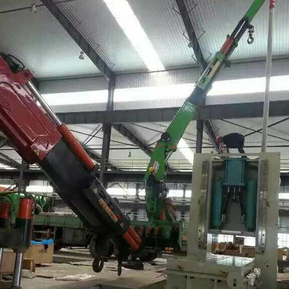 徐州吊裝搬運(yùn)-新楚起重吊裝