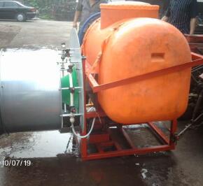 高效實(shí)用果園噴藥機(jī)