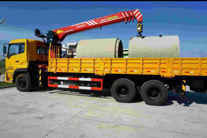 貴州隨車吊出租價格/順意隨車吊