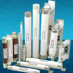 廠家批發(fā)硅橡膠陶瓷加厚件型各類戶外高壓跌落式熔斷器