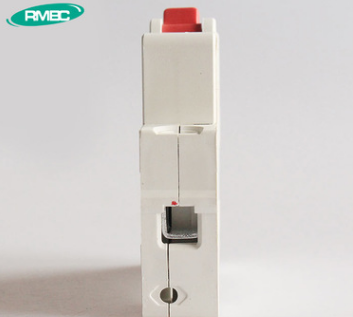 DZ47-63C40改型單開家用空氣開關(guān)