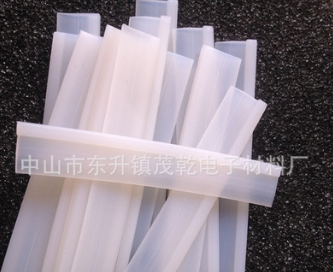 供應(yīng)食品級(jí)硅膠墊 防水防滑硅膠墊圈 透明硅膠墊片 密封硅膠條