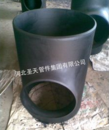 供應供應出口碳鋼、不銹鋼、合金鋼三通