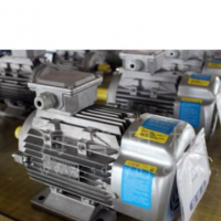 供應(yīng)YE2系列三相異步電動(dòng)機(jī)