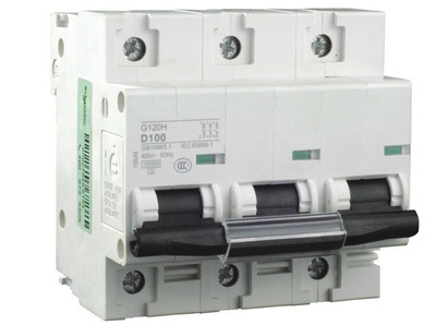 共駿小型斷路器 C120低壓斷路器 C型3P空氣開關(guān) 家用保護(hù)開關(guān)