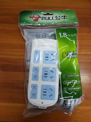 公牛排插 正品6插位插線板GN-102 1.8米無開關(guān)插座批發(fā)