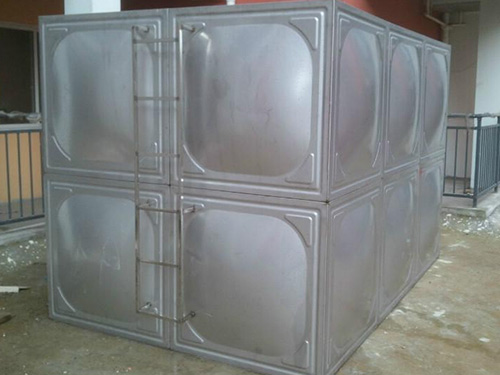 安慶保溫水箱-天佑機(jī)電設(shè)備