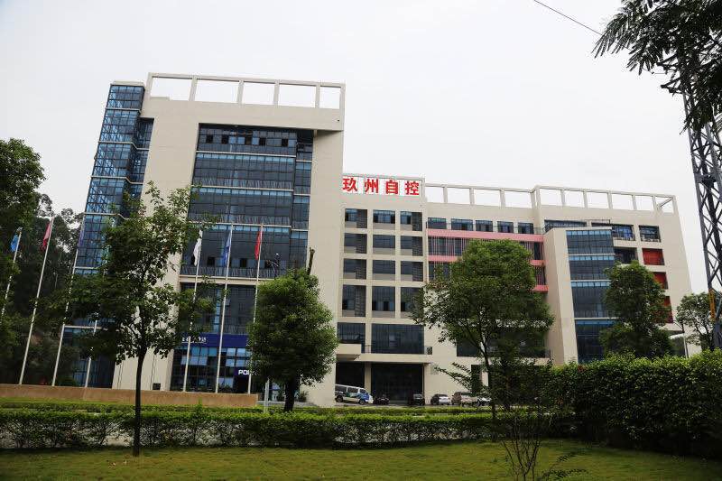 無(wú)溶劑復(fù)合機(jī)系統(tǒng)-無(wú)溶劑復(fù)合機(jī)系統(tǒng)