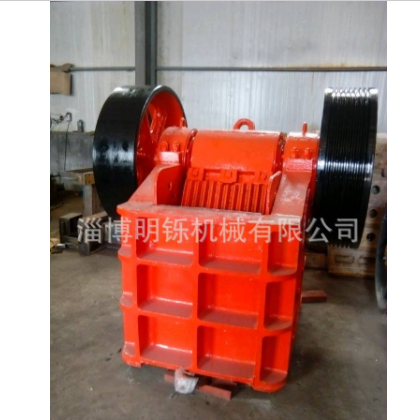 山東淄博博山專業(yè)破碎機制造 廠家直銷破碎機 破碎機配件等0