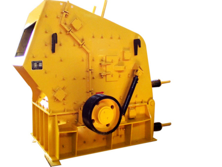 臨沂碎石破碎機(jī)/天源機(jī)械