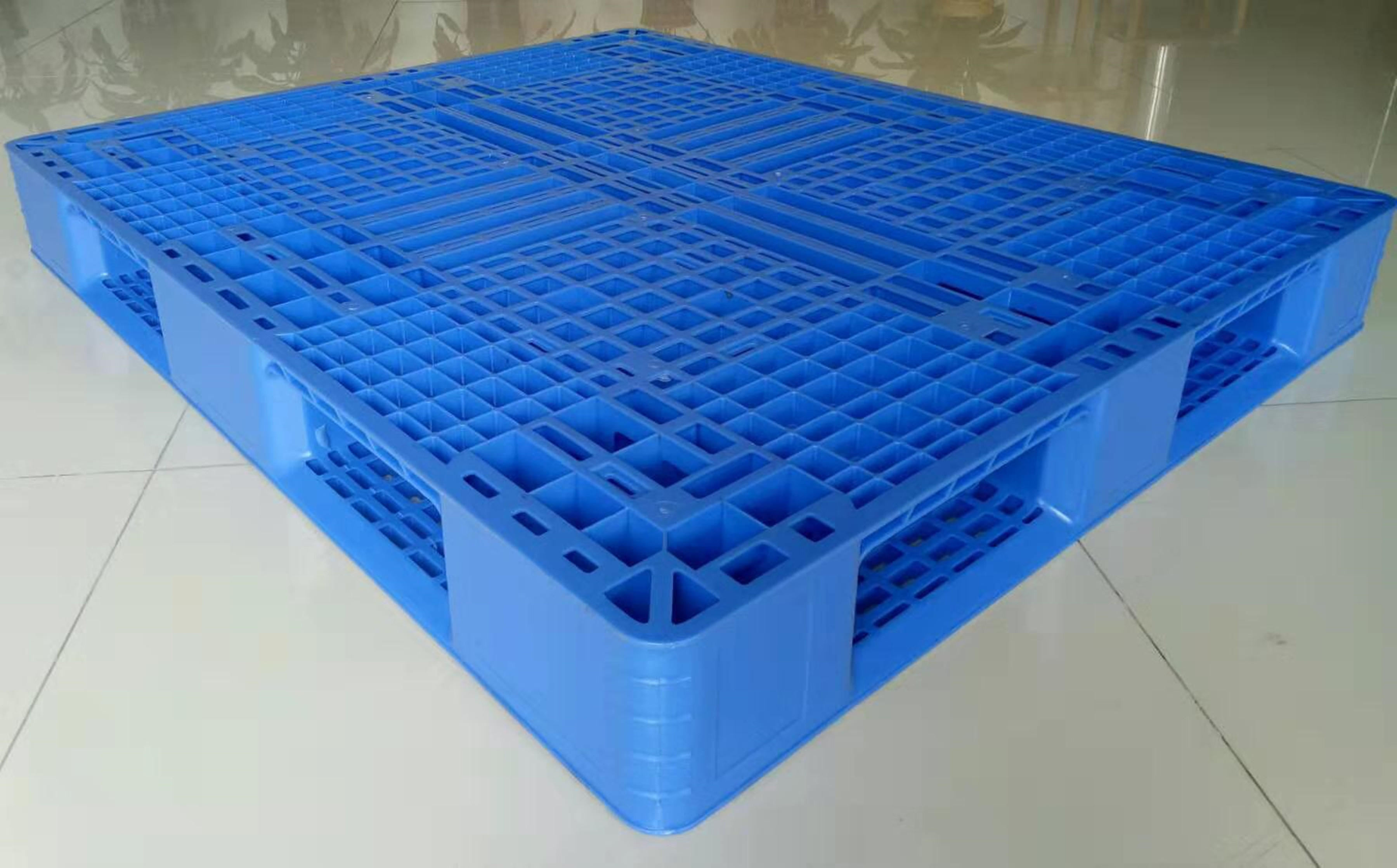 塑料地板/煒豐塑料