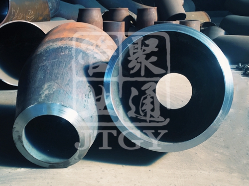 訂購(gòu)無(wú)縫錐形管-聚通管業(yè)生產(chǎn)企業(yè)承接定做