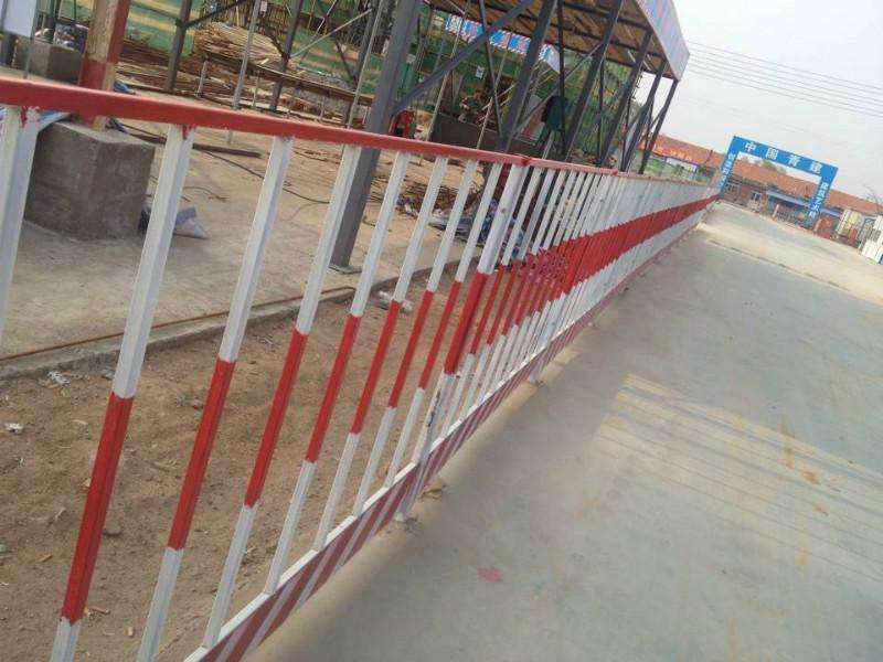 河北建筑防護欄價格|井劉光明機械值得信賴