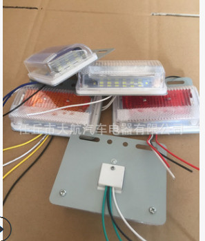 新款三方照明邊燈 高亮度照地邊燈 轉(zhuǎn)向燈