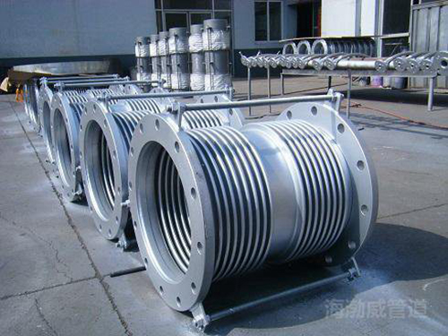 河北補(bǔ)償器性能/海渤威管道接受定制