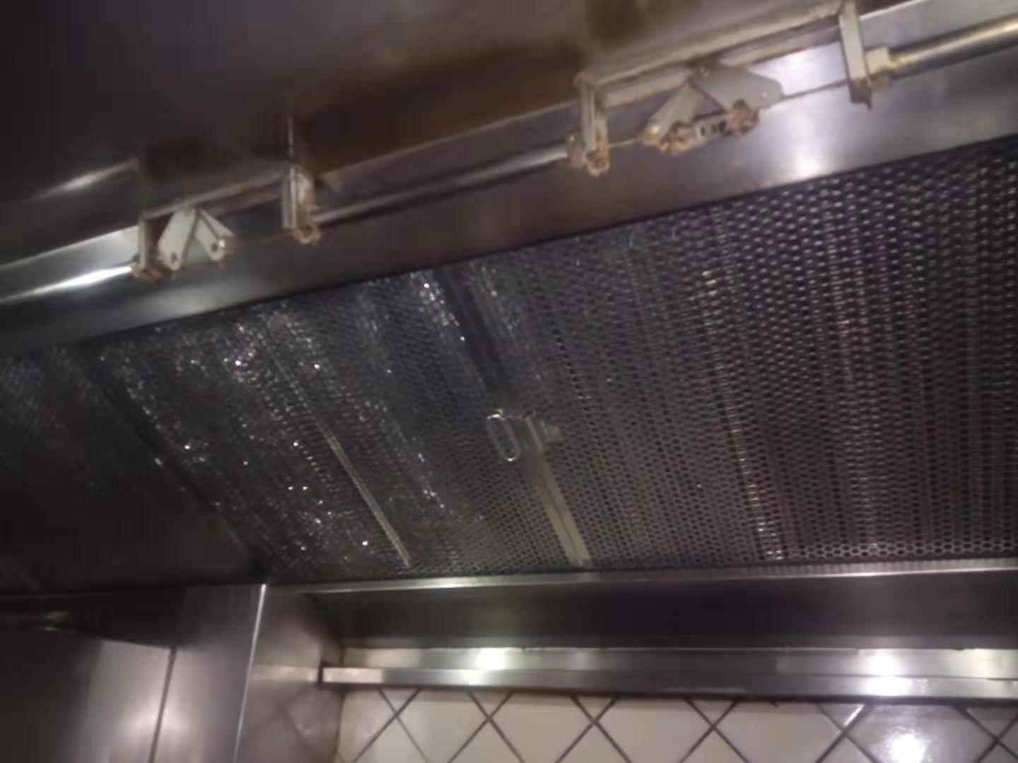 沈陽酒店油煙道清洗-煙道清洗小能手-金贏-放心