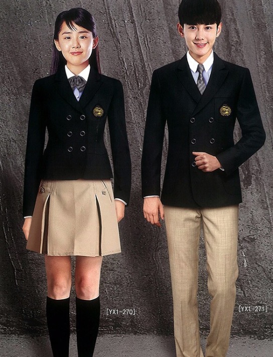 鄭州校服定制廠家/鄭州秀盾服飾