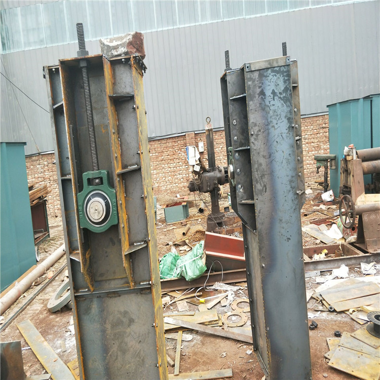 寧夏刮板輸送機(jī)-泊頭唯升除塵量大從優(yōu)