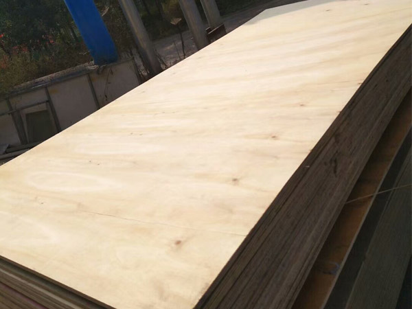 山東刨花墩生產(chǎn)廠家/臨沂利億木業(yè)有限公司