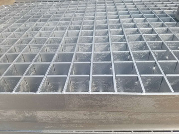 不銹鋼踏步板A漢口不銹鋼踏步板A德瑪不銹鋼踏步板廠家