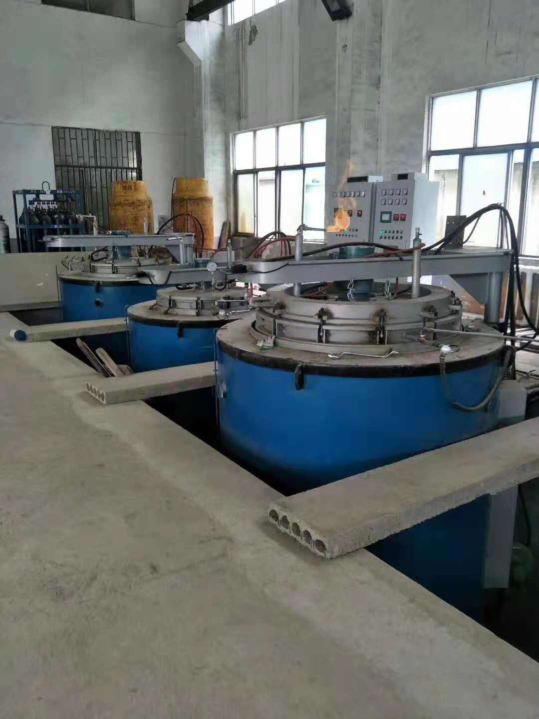 齒輪氮化爐/武漢宏拓工業(yè)爐