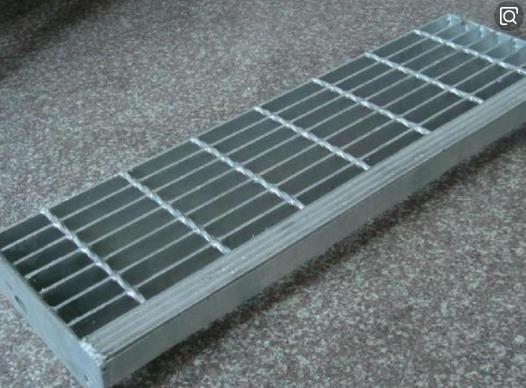 平臺(tái)踏步板A新城平臺(tái)踏步板A凱林平臺(tái)踏步板廠家批發(fā)