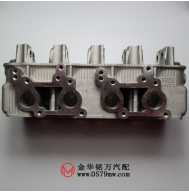 哈飛民意 五菱之光DA465-1A東安465發(fā)動機(jī)汽氣缸蓋