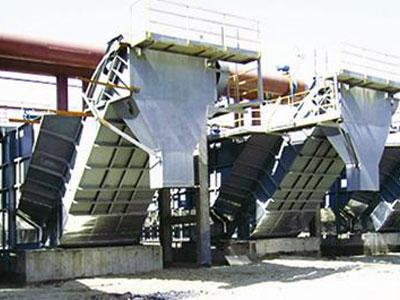 機(jī)械化氨水澄清槽安裝/山東寶鑫機(jī)械設(shè)備