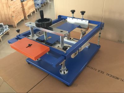 廠家直銷 手動(dòng)曲面服裝印花機(jī) 圓面絲網(wǎng)印刷機(jī) 曲面絲網(wǎng)印杯機(jī)