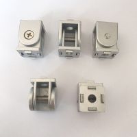 供應(yīng)20鋅合金活動(dòng)鉸鏈轉(zhuǎn)向連接件鋁型材配件