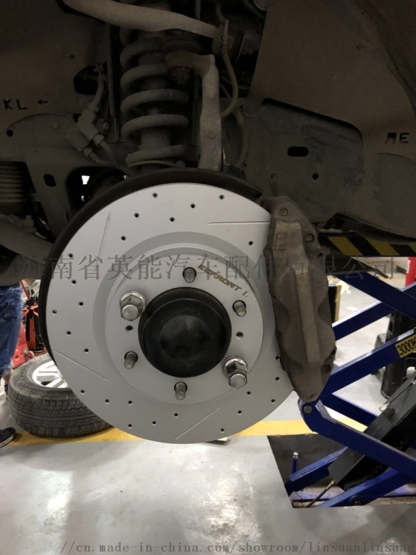 豐田普拉多原廠替換ECFRONT剎車盤提升散熱效果