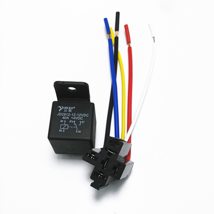 云旭正品汽車?yán)^電器/帶插座 改裝GPS系統(tǒng)導(dǎo)航功能繼電器