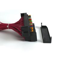 廠價(jià)直銷汽車15回路保險(xiǎn)盒多回路總控制盒保險(xiǎn)絲座帶繼電器可定制