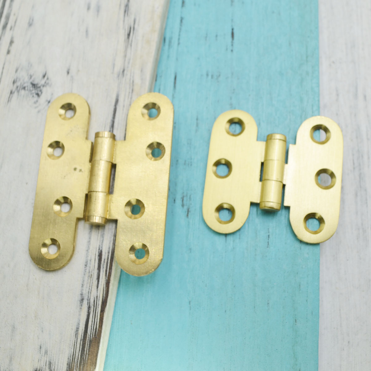 工廠直銷 現(xiàn)貨H銅合頁 東莞家具五金配件純銅合頁 純銅拉手