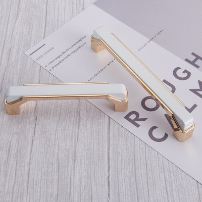 廠家直銷現(xiàn)代簡約鋅合金家居櫥柜拉手 美式雙色鞋柜抽屜衣柜把手