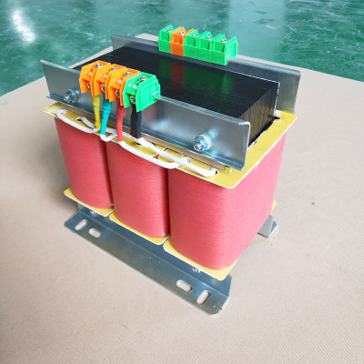 專業(yè)生產(chǎn)1140v轉(zhuǎn)380v變220v200v三相干式隔離變壓器sbk-5kva5千瓦