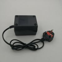 300W英規(guī)交流電源變壓轉(zhuǎn)換器220V轉(zhuǎn)變110V電源電壓變換器