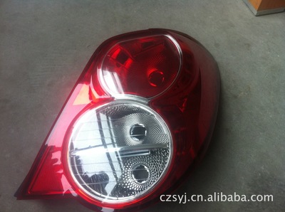 A 優(yōu)質(zhì)產(chǎn)品 雪佛蘭 愛唯歐 雪佛蘭 尾燈