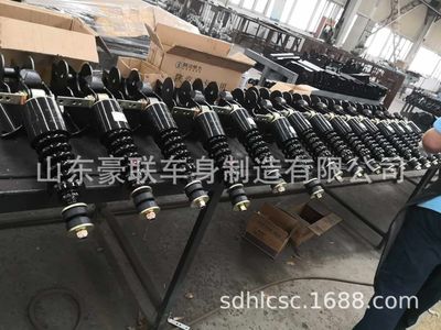 一汽解放翻轉(zhuǎn)軸支架車架大梁一汽解放前懸總成后懸支架廠家圖片