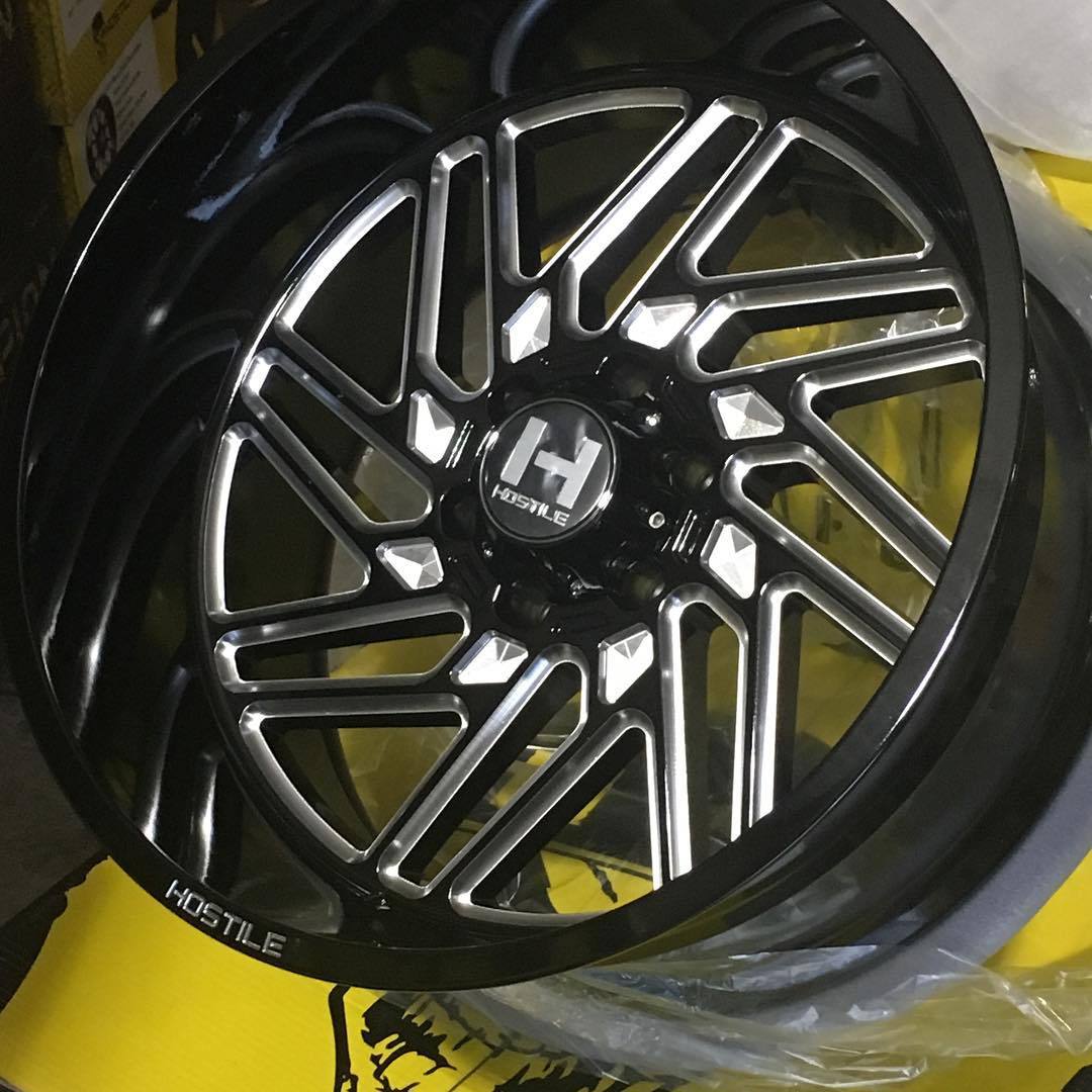 46563656_700980146950810_85860