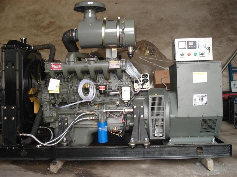 康明斯50KW柴油發(fā)電機組