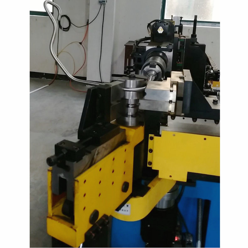 精品推薦全自動(dòng)彎管機(jī) 數(shù)控液壓彎管機(jī) 管材折彎?rùn)C(jī)加工定制