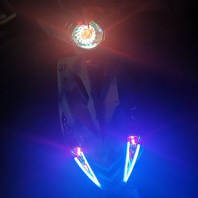 廠家直銷 電動(dòng)車燈天使眼led大燈鬼火惡魔眼摩托車電動(dòng)爆閃改裝燈