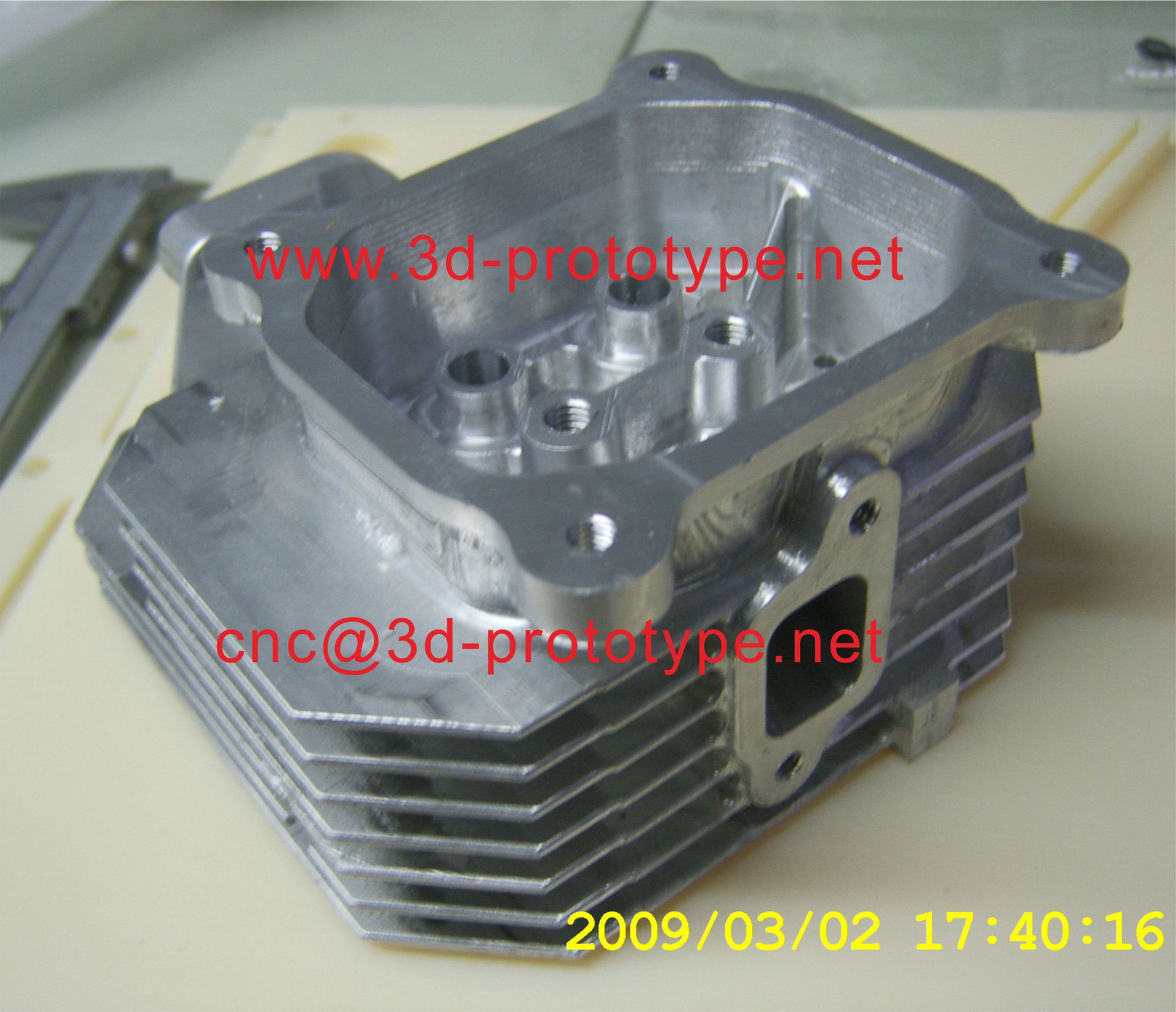 發(fā)動(dòng)機(jī)缸體-JD-210-300-01