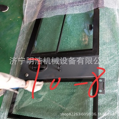 挖掘機(jī)配件 PC70-8 56-7 駕駛室門 現(xiàn)貨供應(yīng) 濟(jì)寧明浩機(jī)械