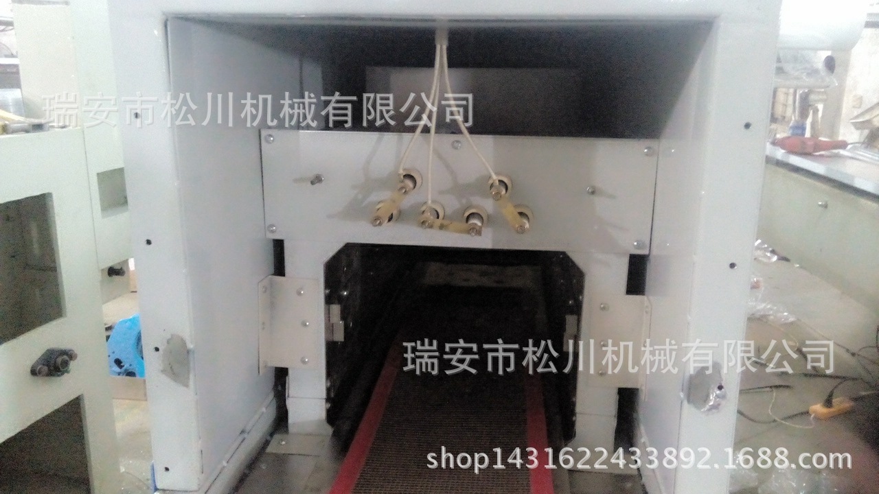 熱收縮包裝機細節(jié)實拍圖