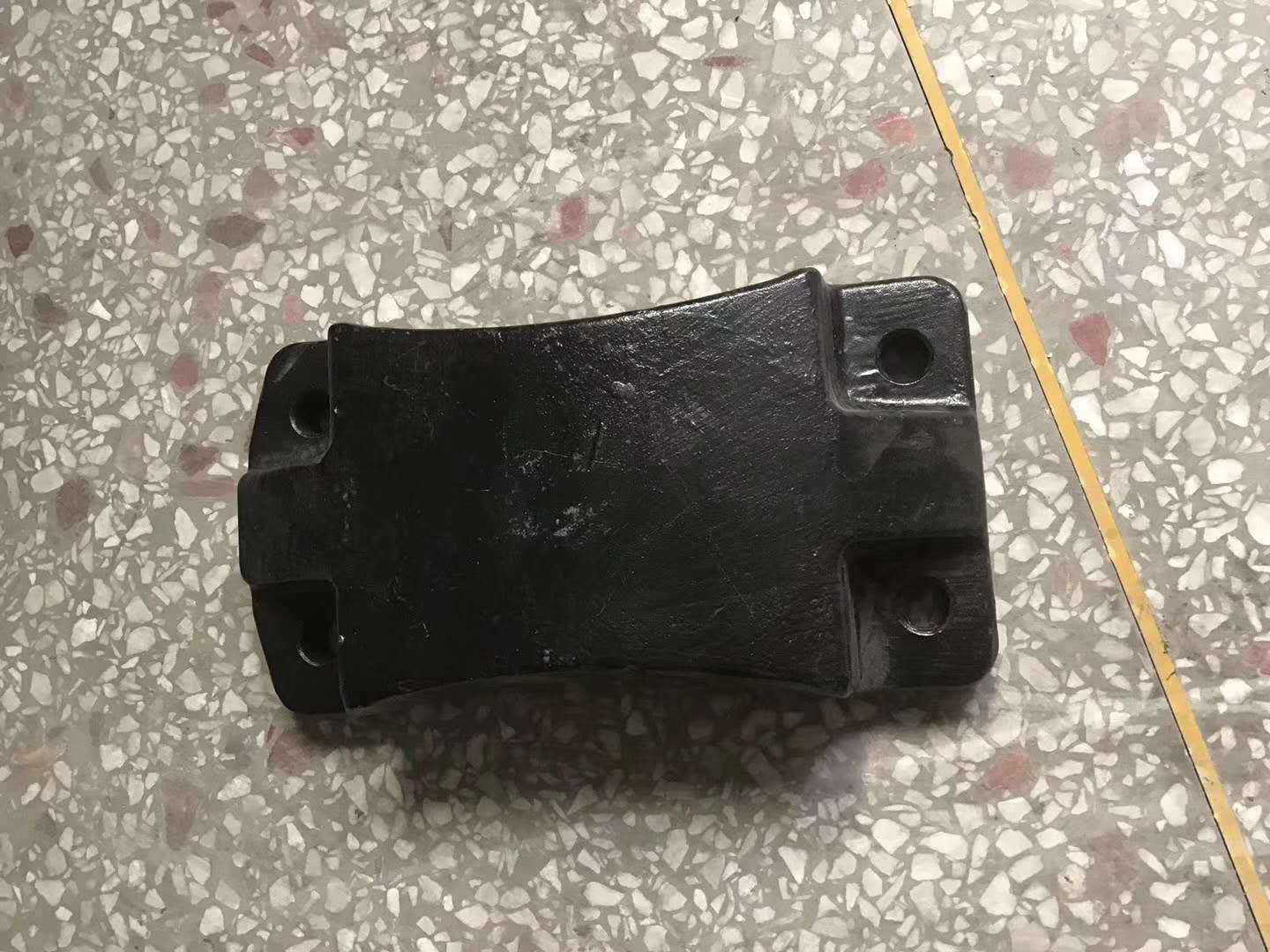 五十鈴鋼板滑座