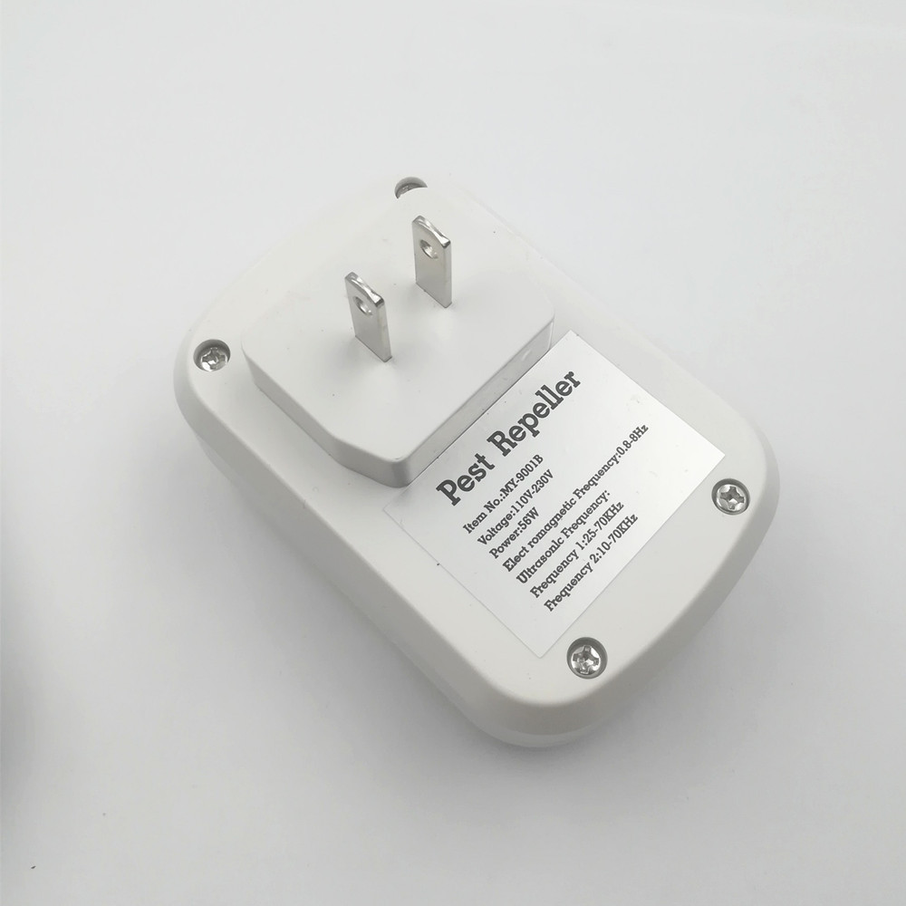 現(xiàn)貨汽車車載動物驅(qū)趕器 超聲波車載 marten repeller 車用驅(qū)鼠器