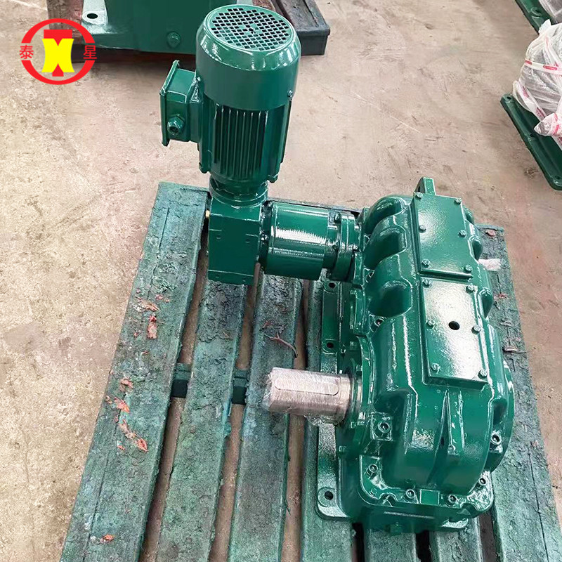 DCFY系列輔傳減速機 (2).jpg