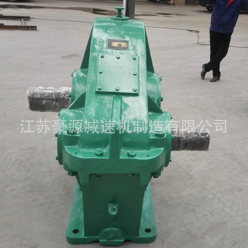 2709518043_1103019749